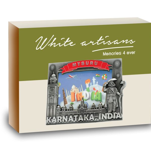 Metal Photo Frame Mysuru