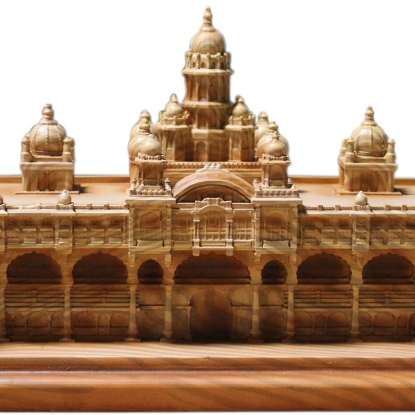 Figurine Poly Resign Palace Gold